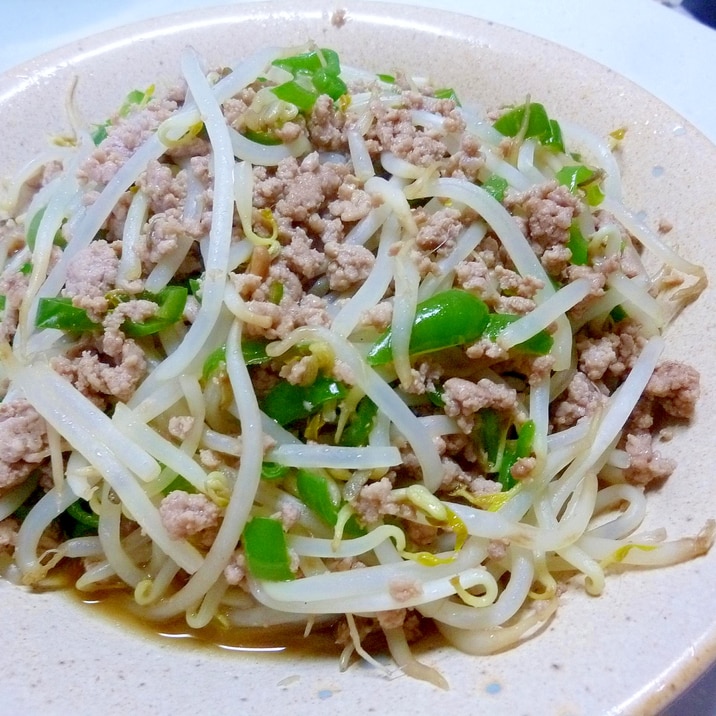 ☆ご飯が進む♪　もやしとピーマンのひき肉炒め☆